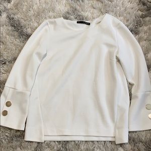 Small white bell sleeves shirt